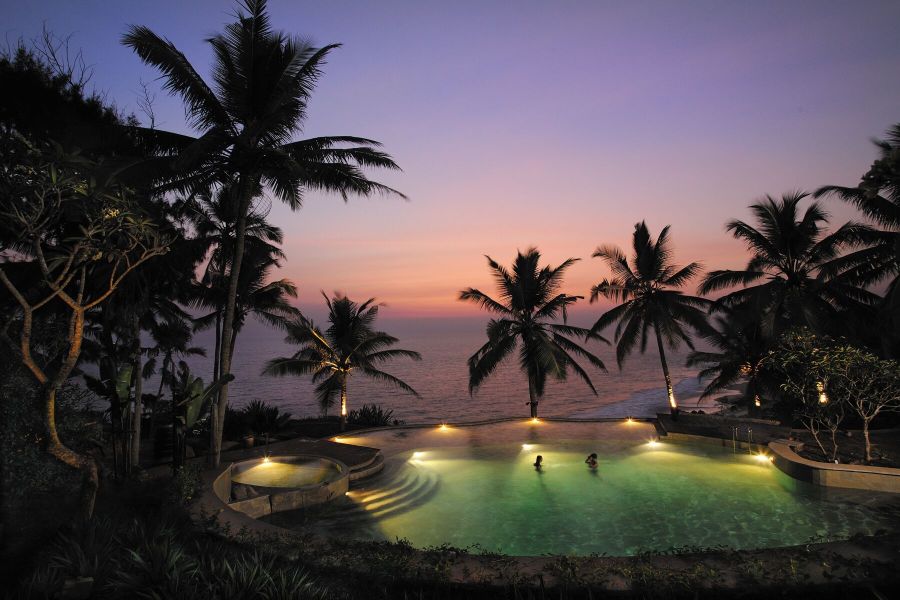 Kerala Honeymoon Tour Packages